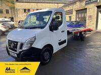 NISSAN NV400